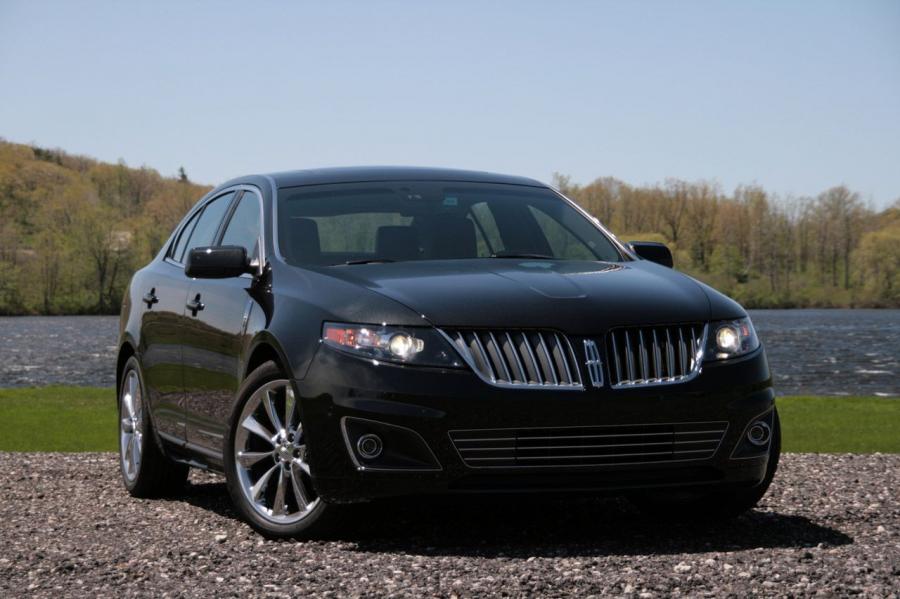  Lincoln MKS EcoBoost 2010 года  (фото 9 из 17)